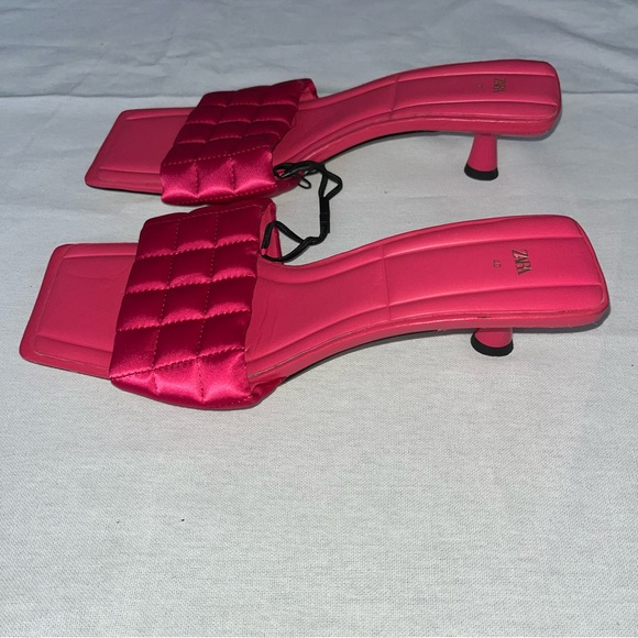 SATIN MULES WITH PADDED DETAIL - Picture 14 of 14